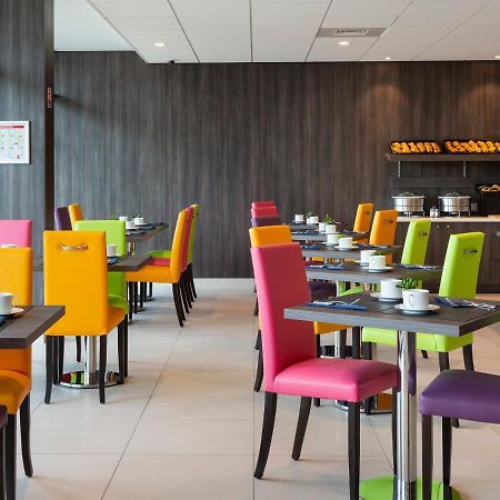 Hotel Roi Soleil Prestige Plaisir - St Quentin 외부 사진